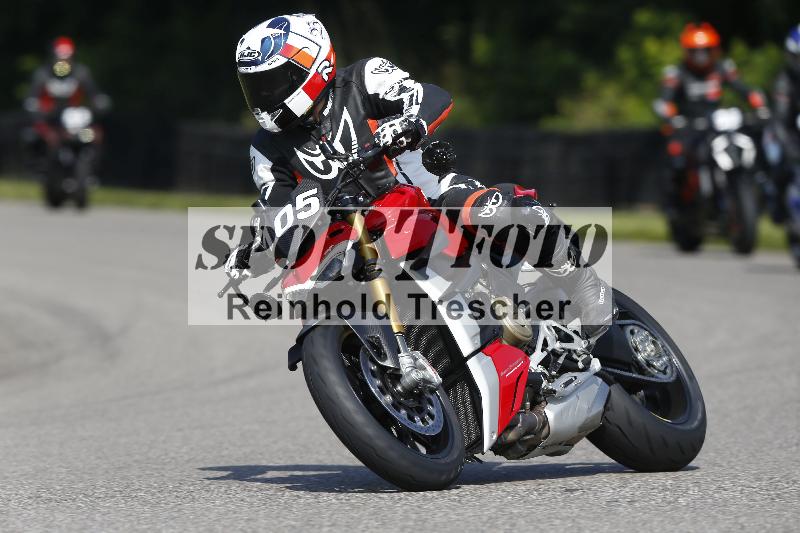 Archiv-2025/26 11.06.2025 Peter Studer have fun ADR/Gruppe blau/105